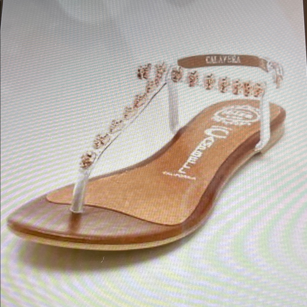 7.5.   RARE  Jeffrey Campbell  White and Tan Leather Sandals